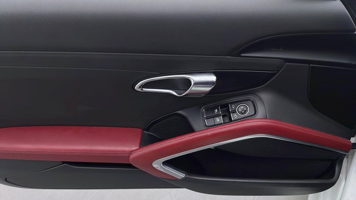 PORSCHE BOXSTER-Driver Side Door Panels Controls