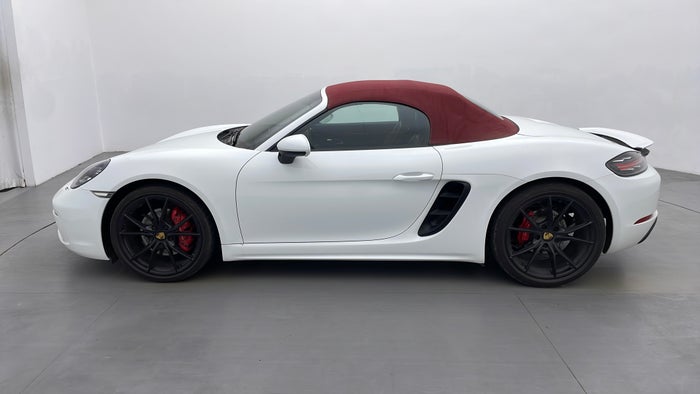 PORSCHE BOXSTER-Left Side View