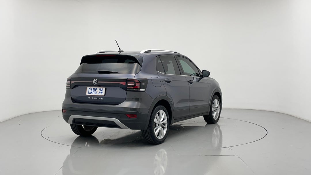 Right Back Diagonal (45- Degree) View