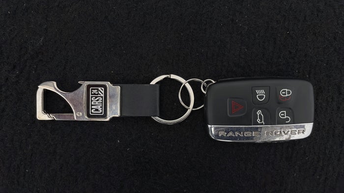 LAND ROVER RANGE ROVER SPORT-Key Close-up