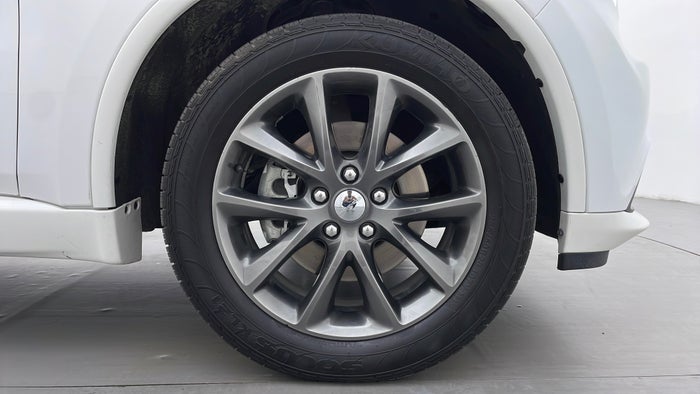DODGE DURANGO-Right Front Tyre