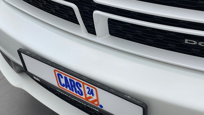 DODGE DURANGO-Bumper Front Scratch