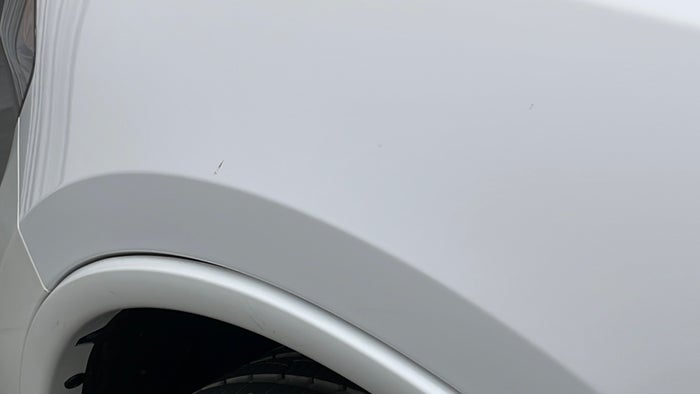 DODGE DURANGO-Fender LHS Scratch