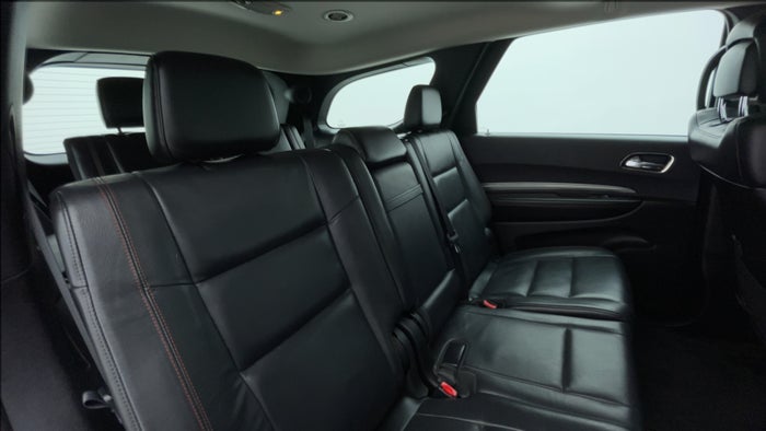 DODGE DURANGO-Right Side Door Cabin View