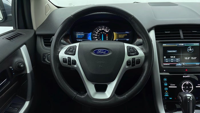 FORD EDGE-Steering Wheel Close-up