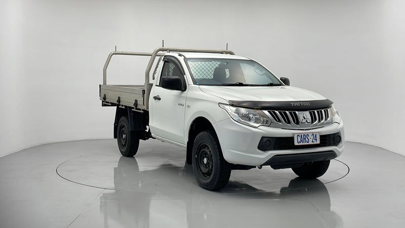 2015 Mitsubishi Triton 