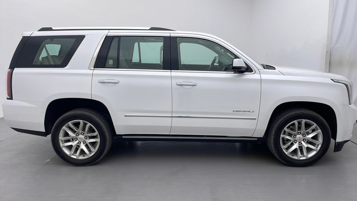 GMC YUKON-Right Side View