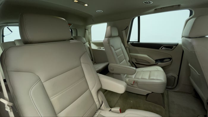 GMC YUKON-Right Side Door Cabin View