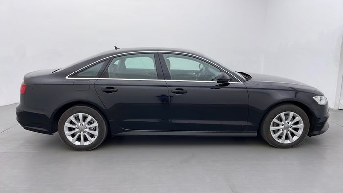 AUDI A6-Right Side View