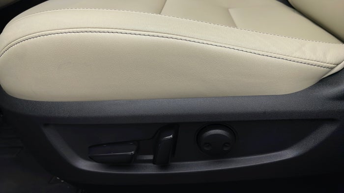INFINITI QX50-Driver Side Adjustment Panel
