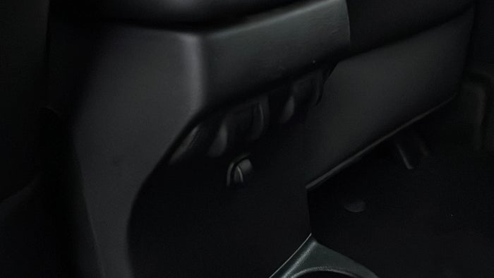 JEEP WRANGLER-Centre Console Trim Scratch