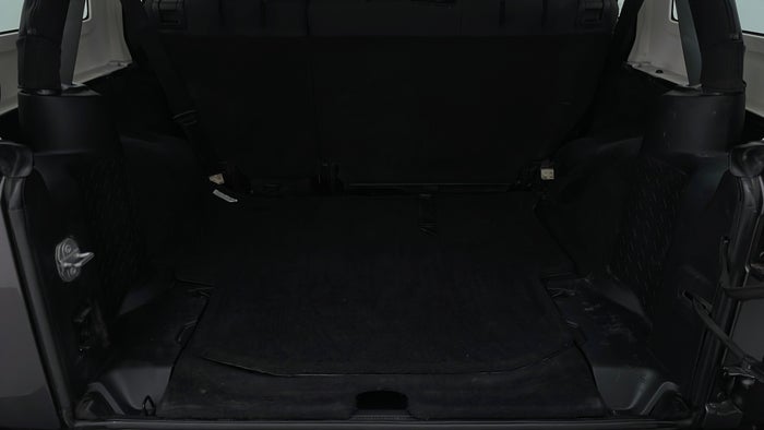 JEEP WRANGLER-Boot Inside View
