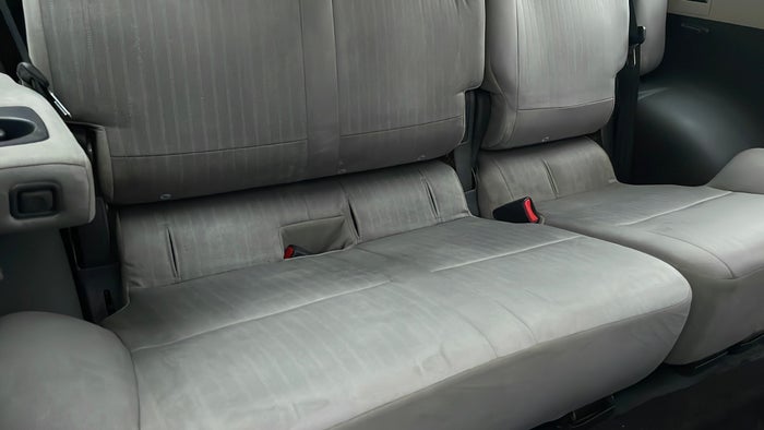MITSUBISHI PAJERO-Seat 2nd row RHS Stain
