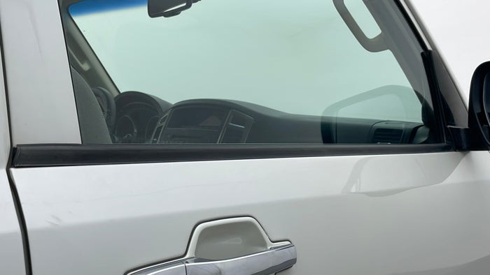 MITSUBISHI PAJERO-Door Exterior RHS Front Door Beading Faded