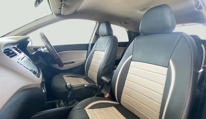 2017 Hyundai Elite i20 ASTA 1.2, Petrol, Manual, 50,657 km, Right Side Front Door Cabin