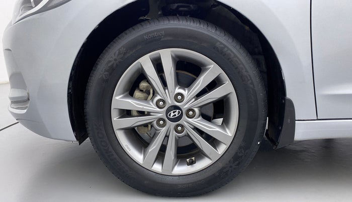 2019 Hyundai New Elantra SX PETROL AT, Petrol, Automatic, 32,052 km, Left Front Wheel