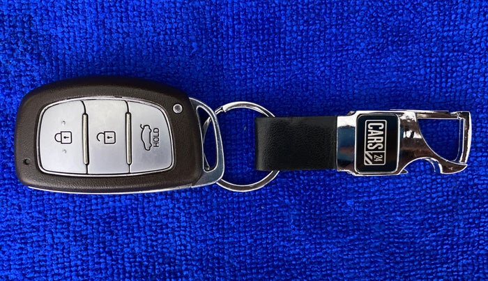 2019 Hyundai New Elantra SX PETROL AT, Petrol, Automatic, 32,052 km, Key Close Up