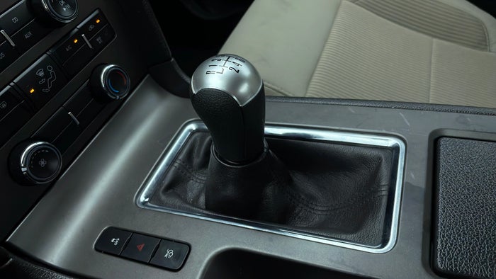 FORD MUSTANG-Gear Lever