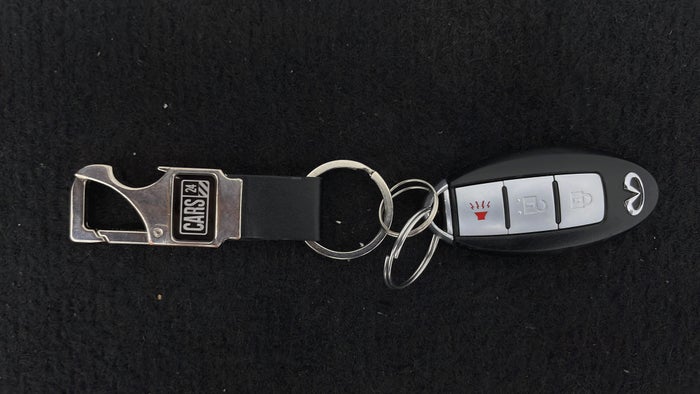 INFINITI QX50-Key Close-up