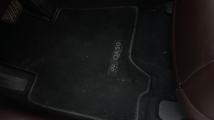 INFINITI QX50-Flooring Front LHS Mat missing/torn