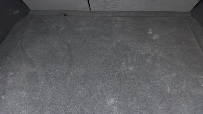 INFINITI QX50-Dicky /Boot Door Carpet Torn