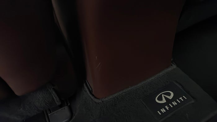 INFINITI QX50-Centre Console Trim Scratch