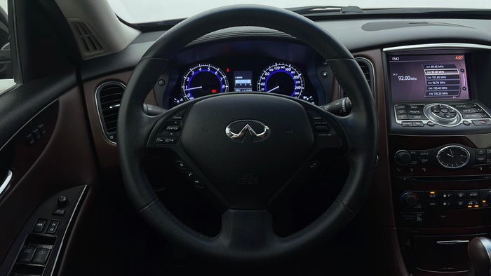 INFINITI QX50-Steering Wheel Close-up