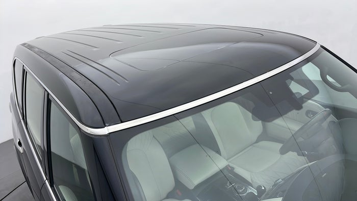 NISSAN PATROL-Roof/Sunroof View