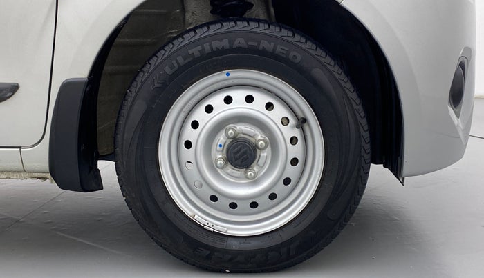 2020 Maruti New Wagon-R LXI 1.0 L, Petrol, Manual, 16,729 km, Right Front Wheel