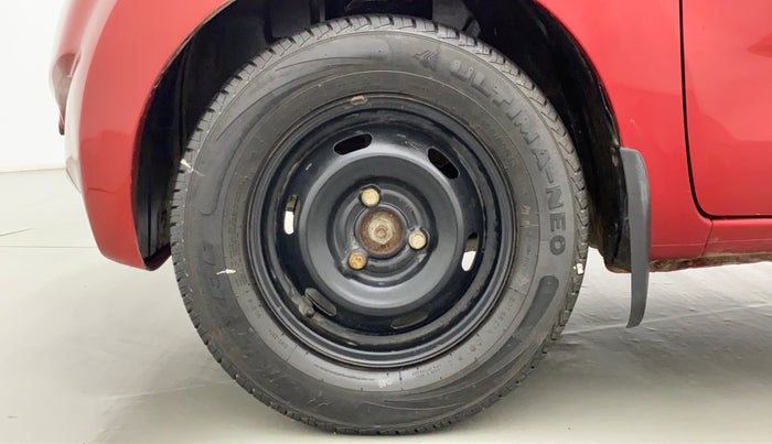 2018 Datsun Redi Go T (O), Petrol, Manual, 30,224 km, Left Front Wheel
