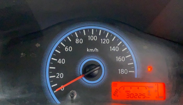 2018 Datsun Redi Go T (O), Petrol, Manual, 30,224 km, Odometer Image