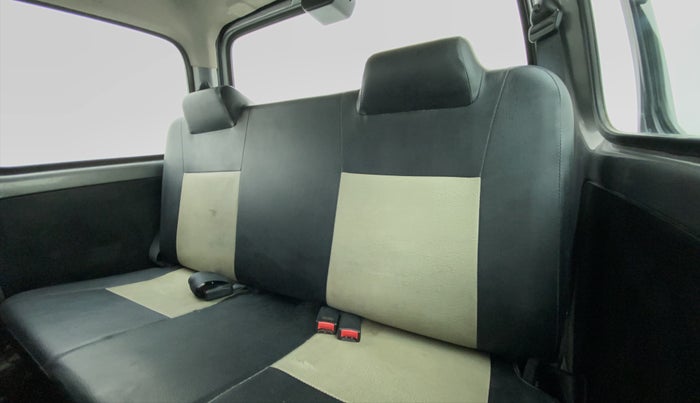 2019 Maruti Eeco 7 STR, CNG, Manual, 31,626 km, Third Seat Row ( optional )