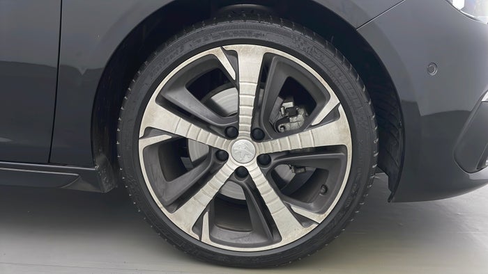 PEUGEOT 308-Right Front Tyre