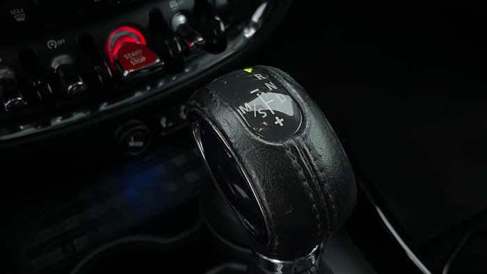MINI CLUBMAN-Gear lever Knob Scratch