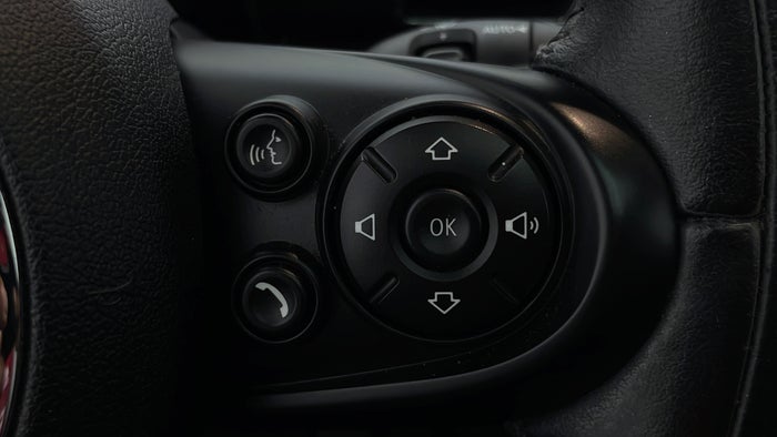 MINI CLUBMAN-Drivers Control