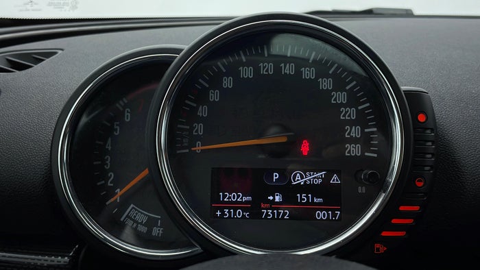 MINI CLUBMAN-Odometer View