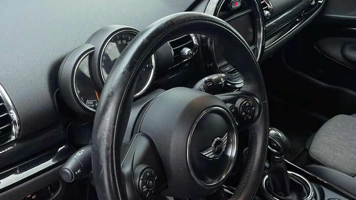 MINI CLUBMAN-Steering Wheel Trim Scratch