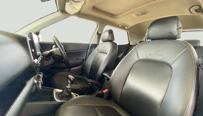 2019 Hyundai VENUE 1.4 CRDI MT SX, Diesel, Manual, 62,011 km, Right Side Front Door Cabin