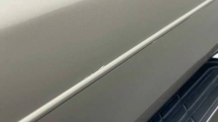 MITSUBISHI PAJERO-Door Exterior RHS Front Scratch