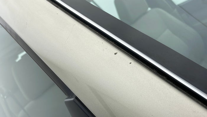 MITSUBISHI PAJERO-Pillar RHS A Scratch