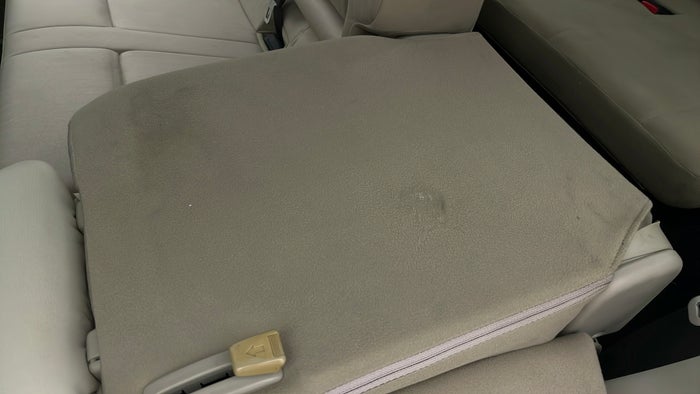 MITSUBISHI PAJERO-Seat 2nd row LHS Stain