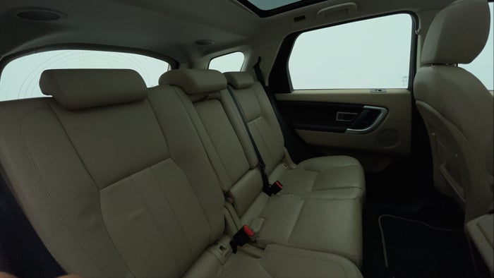 LAND ROVER DISCOVERY SPORT-Right Side Door Cabin View