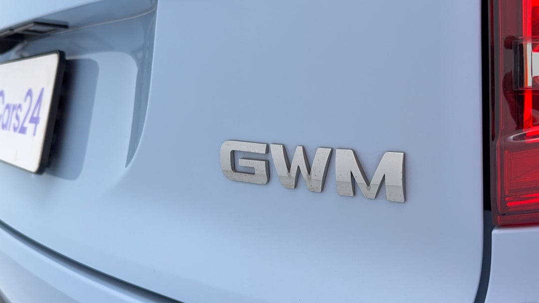 Badge (Boot Right Side)