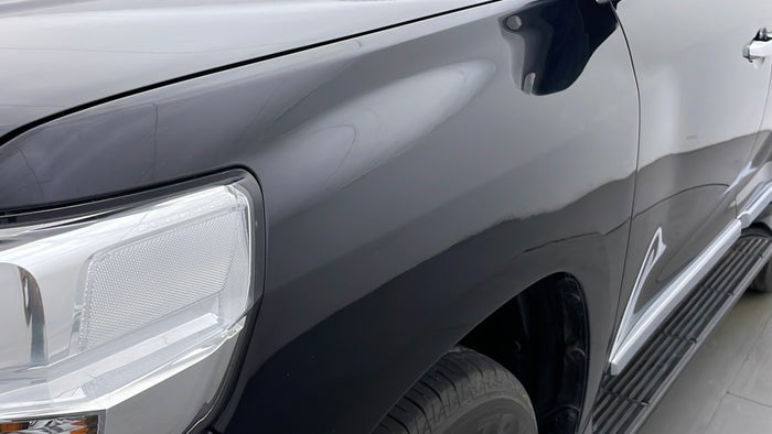 TOYOTA LAND CRUISER-Fender LHS Scratch