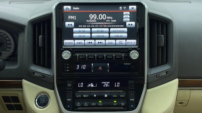 TOYOTA LAND CRUISER-Center Console