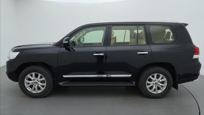TOYOTA LAND CRUISER-Left Side View