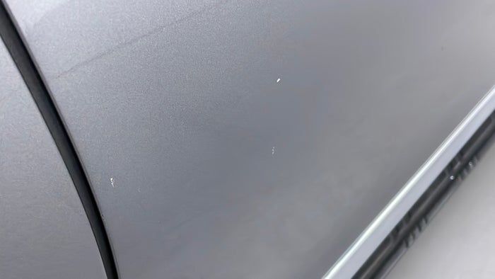 NISSAN PATROL-Door Exterior RHS Front Scratch