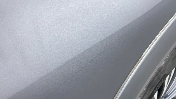 NISSAN PATROL-Quarter Panel RHS Scratch