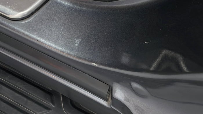 NISSAN PATROL-Running Board LHS Scratch