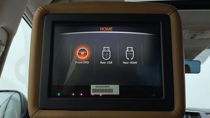 NISSAN PATROL-Display Screen For Rear Passengers